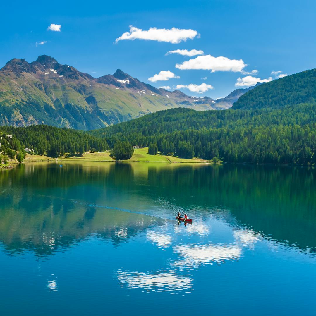 Thurrock Lakeside H And M Grand Alpine Adventure