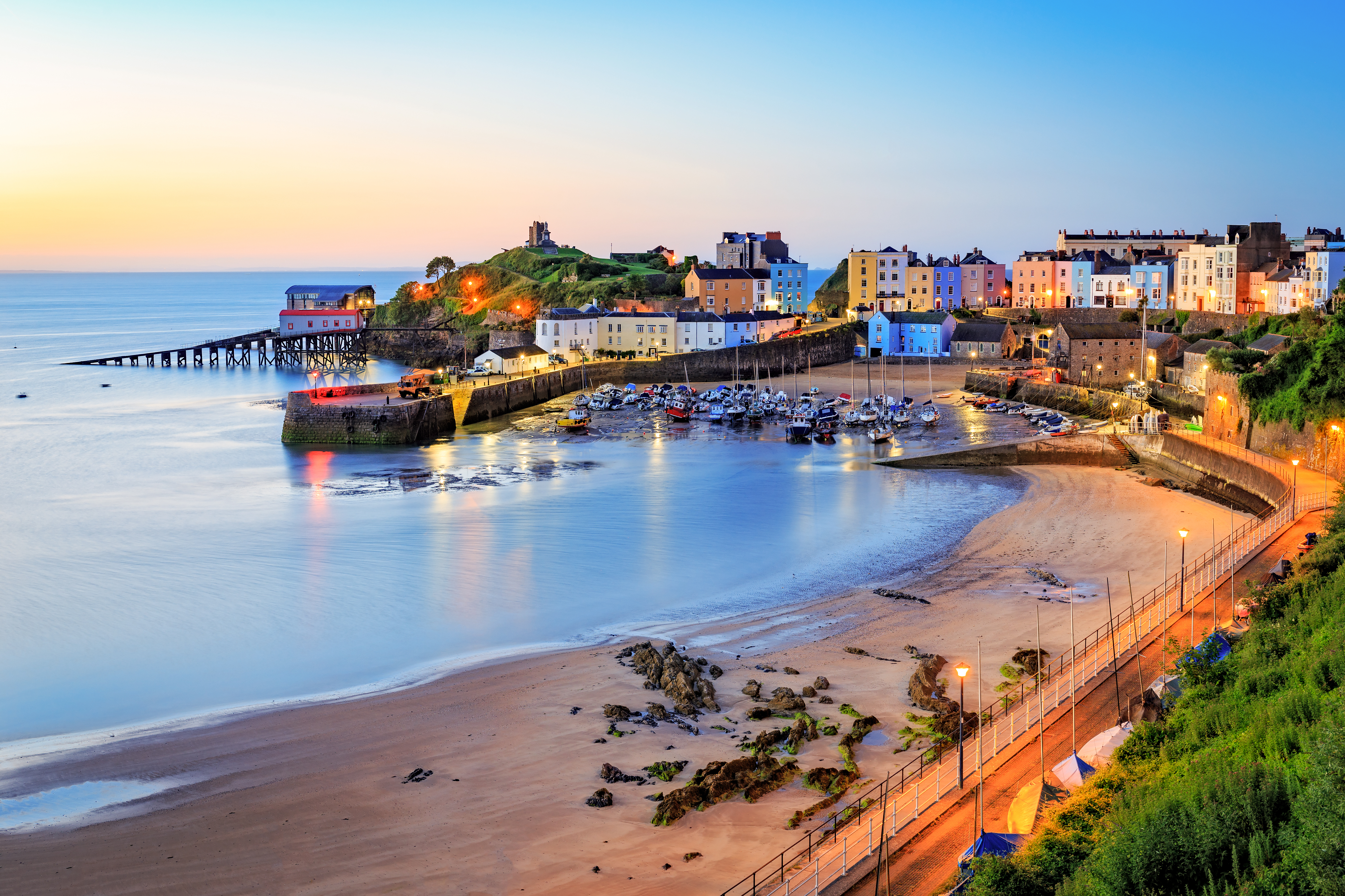 Tenby and Swansea Christmas Market Weekend Shearings