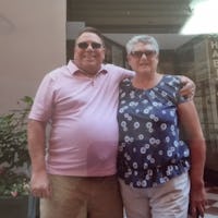 Mr & Mrs Lowe Mr & Mrs Lowe