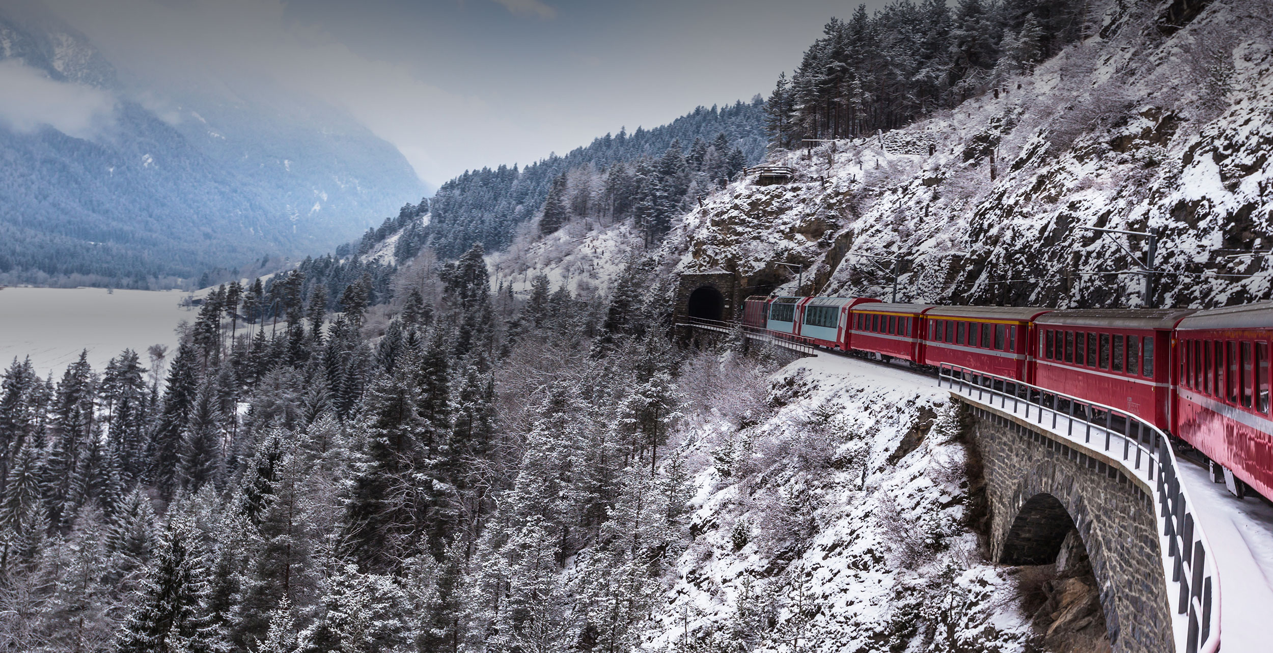 Glacier Express Winter Magic Leger Holidays