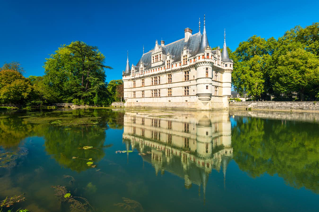 Cruising the Landscapes & the Châteaux of the Loire Valley