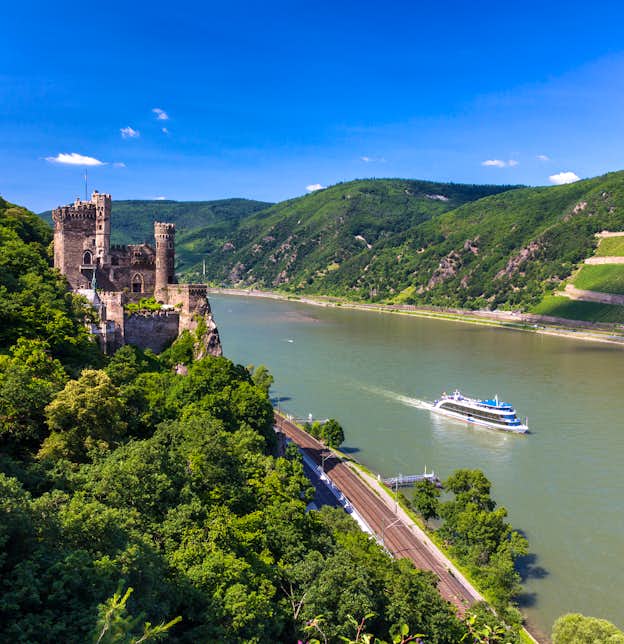 rhineland divorced singles In 2018, this basic tax allowance is 9,000 euros if you are unmarried and not in a civil partnership for couples who are married or in a civil partnership is 18,000. rhineland divorced singles In 2018, this basic tax allowance is 9,000 euros if you are unmarried and not in a civil partnership for couples who are married or in a civil partnership is 18,000.