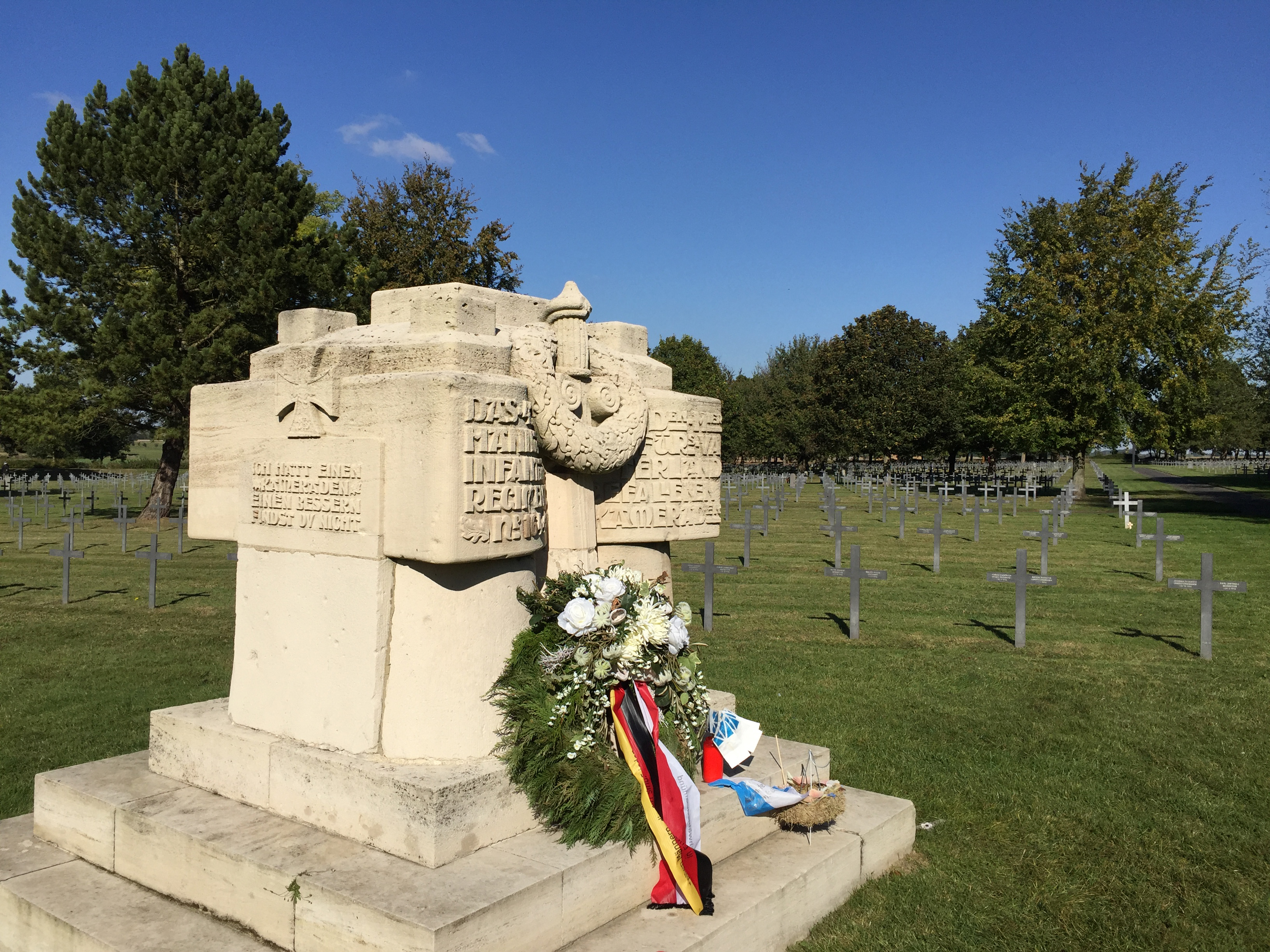 German Cemetery, La Targette