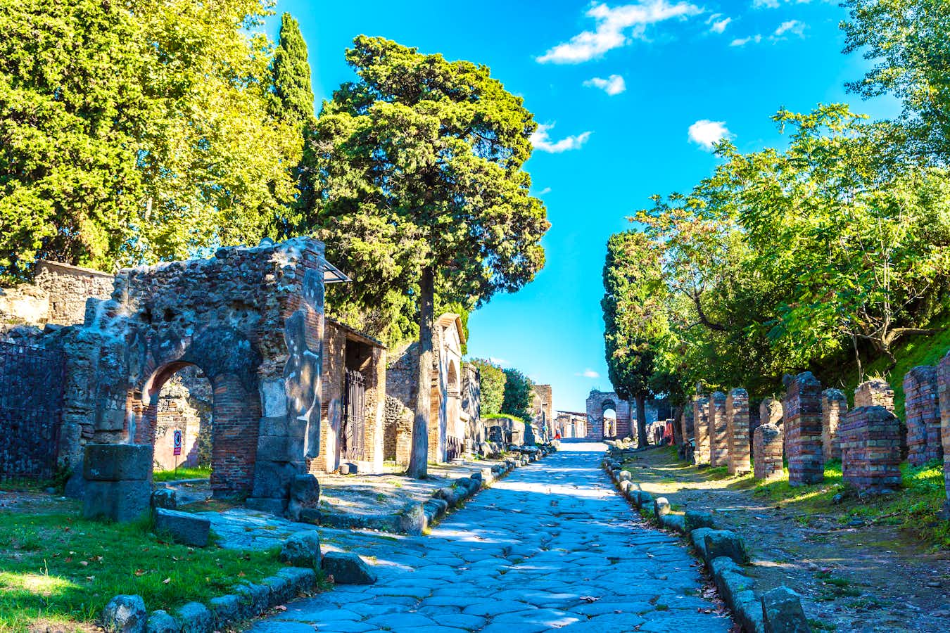 tourhub | Leger Holidays | Wonders of Rome & Pompeii 
