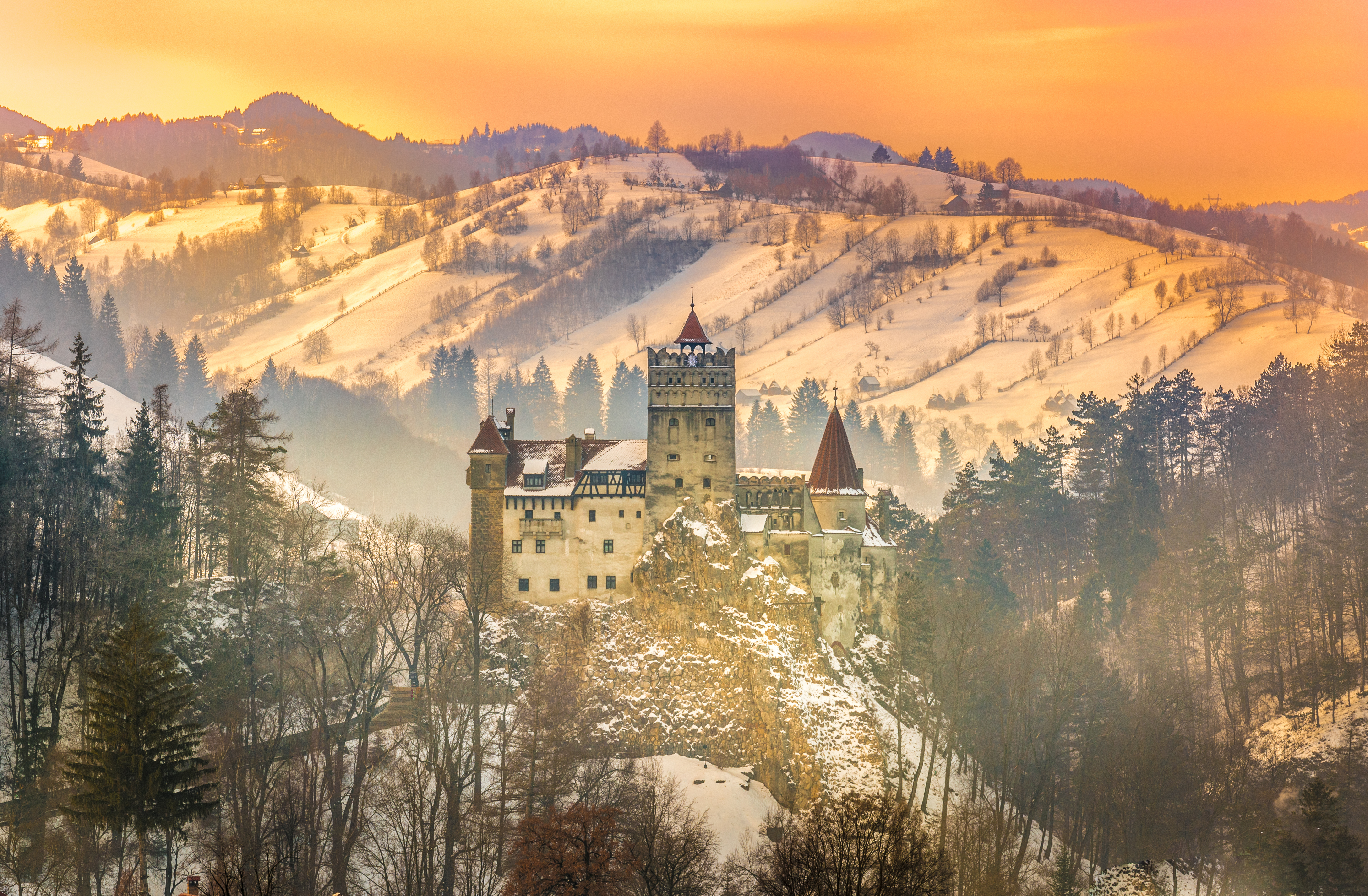 Bucharest Transylvania For New Year Leger Holidays   Dracula Bran Castle In Transylvania 34647 