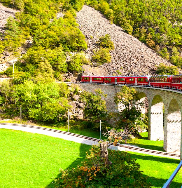 Summertime Alpine Highlights & Swiss Mountain Railways Summertime Alpine Highlights & Swiss Mountain Railways
