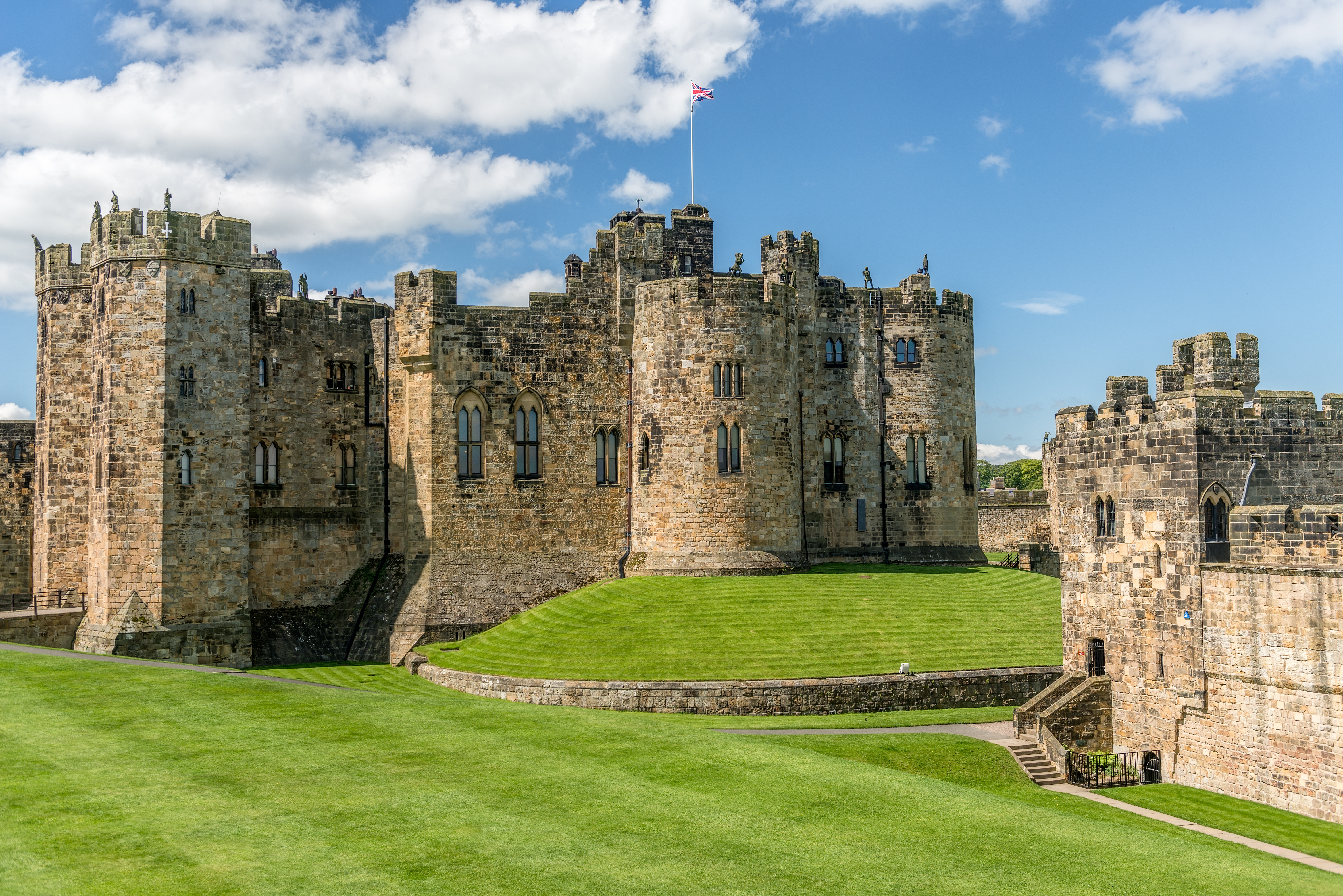 Slaley Hall Alnwick Castle and Highlights of Northumberland