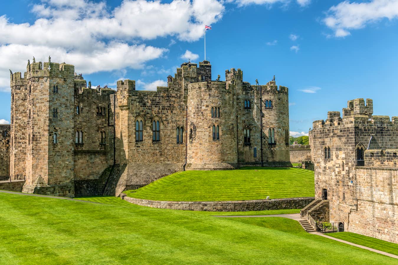 tourhub | Shearings | Slaley Hall, Alnwick Castle and Highlights of Northumberland 