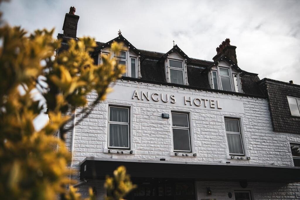 Angus Hotel