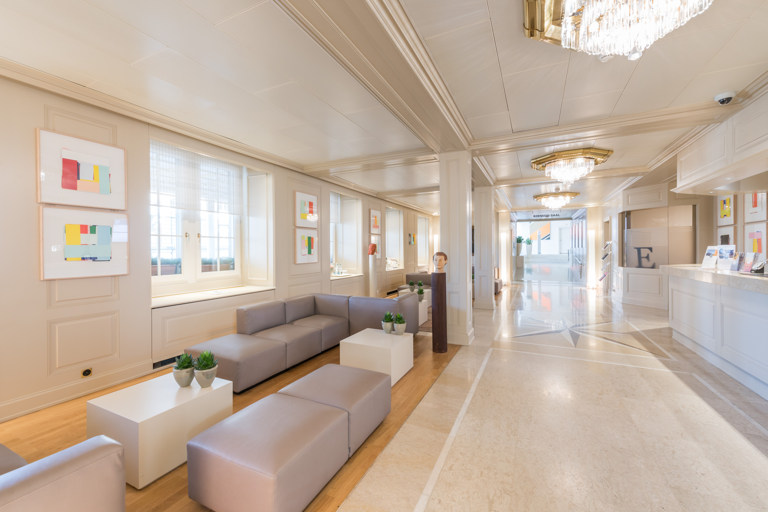 Hotel Einstein